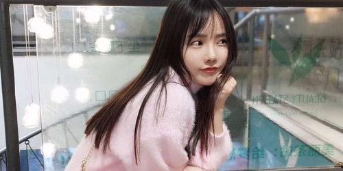 娱乐吃瓜酱露脸视频,揭秘网红幕后真容 第3张 娱乐吃瓜酱露脸视频,揭秘网红幕后真容 第3张