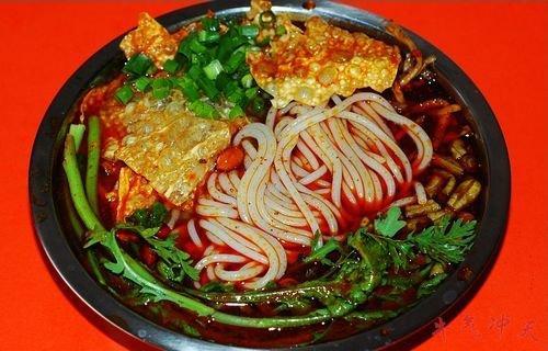 广西螺蛳粉爆料视频最新,神秘食材大揭秘，传统美食新体验