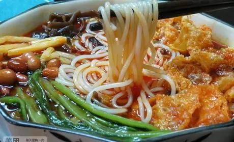 广西螺蛳粉爆料视频最新,神秘食材大揭秘,传统美食新体验 第2张 广西螺蛳粉爆料视频最新,神秘食材大揭秘,传统美食新体验 第2张