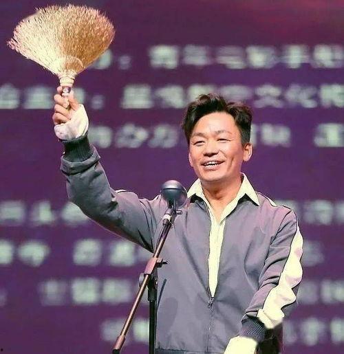 娱乐圈最新爆料逃税事件,揭秘明星避税黑幕 第2张 娱乐圈最新爆料逃税事件,揭秘明星避税黑幕 第2张