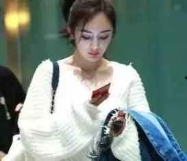 狗仔爆料蒋依依视频,狗仔爆料背后的真相 第3张 狗仔爆料蒋依依视频,狗仔爆料背后的真相 第3张
